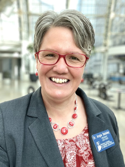 Headshot of Dr. Angela Balsley